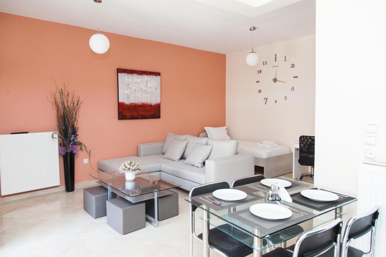 Great Apartment In بيرايوس المظهر الخارجي الصورة