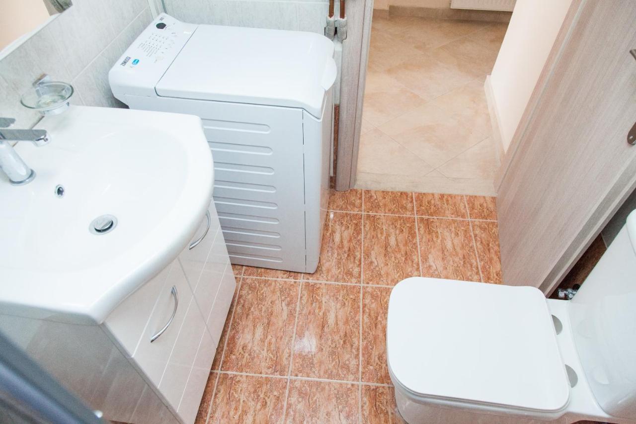 Great Apartment In بيرايوس المظهر الخارجي الصورة