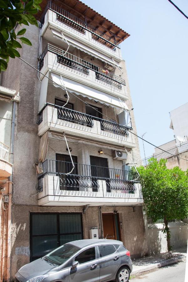 Great Apartment In بيرايوس المظهر الخارجي الصورة