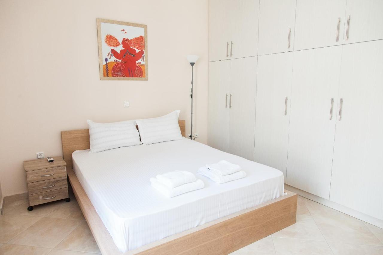 Great Apartment In بيرايوس المظهر الخارجي الصورة
