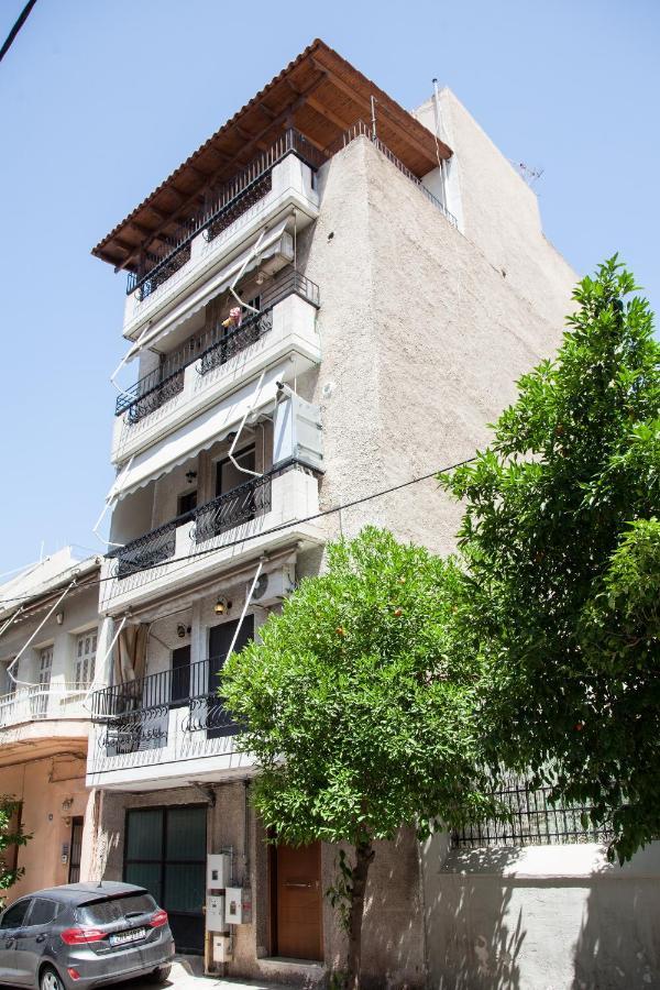 Great Apartment In بيرايوس المظهر الخارجي الصورة